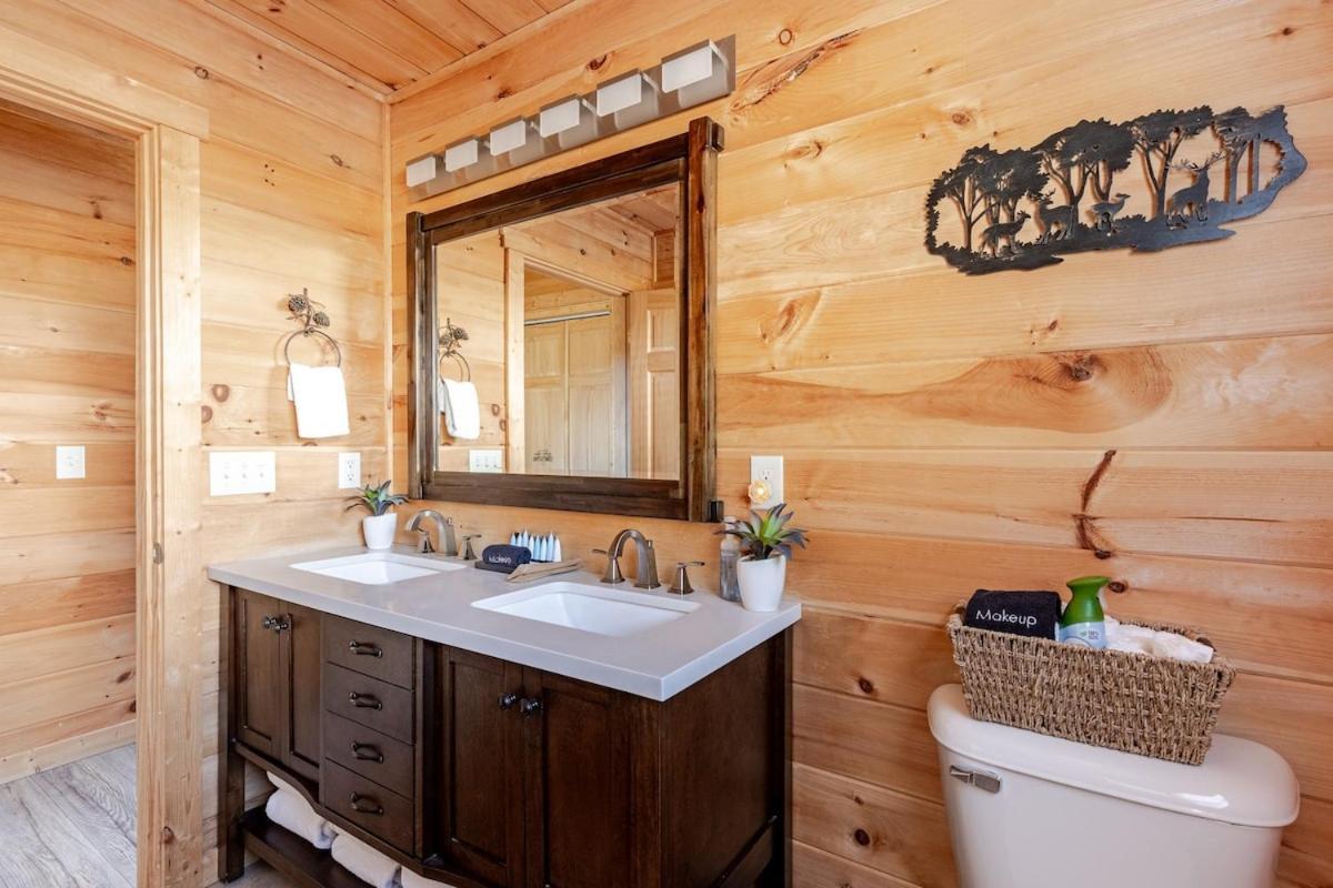Twin Oaks Cabin Bryson City Exterior photo